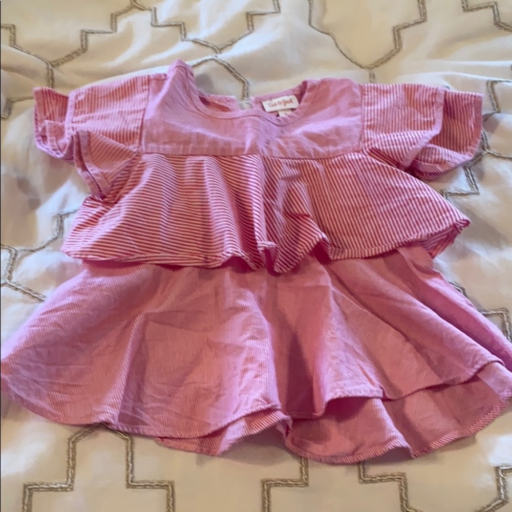 Girls ruffled top